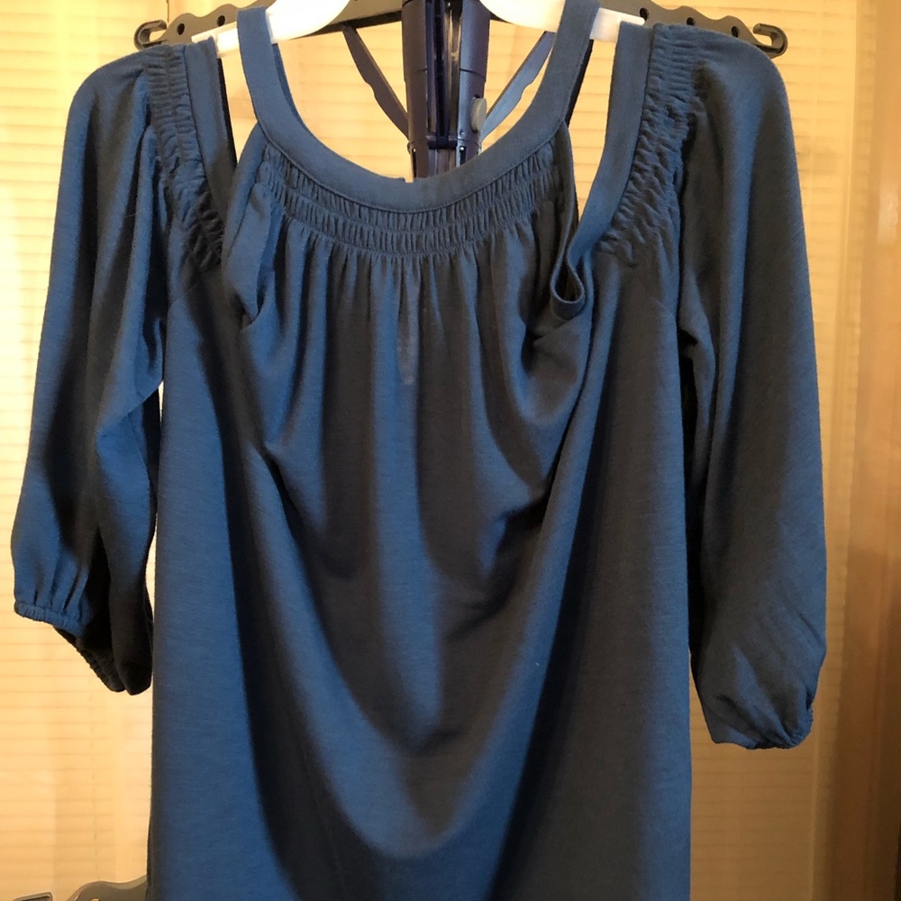 Teal/blue cold shoulder blouse size xl